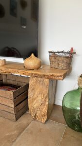 Meuble teÌleÌ, pin douglas 2